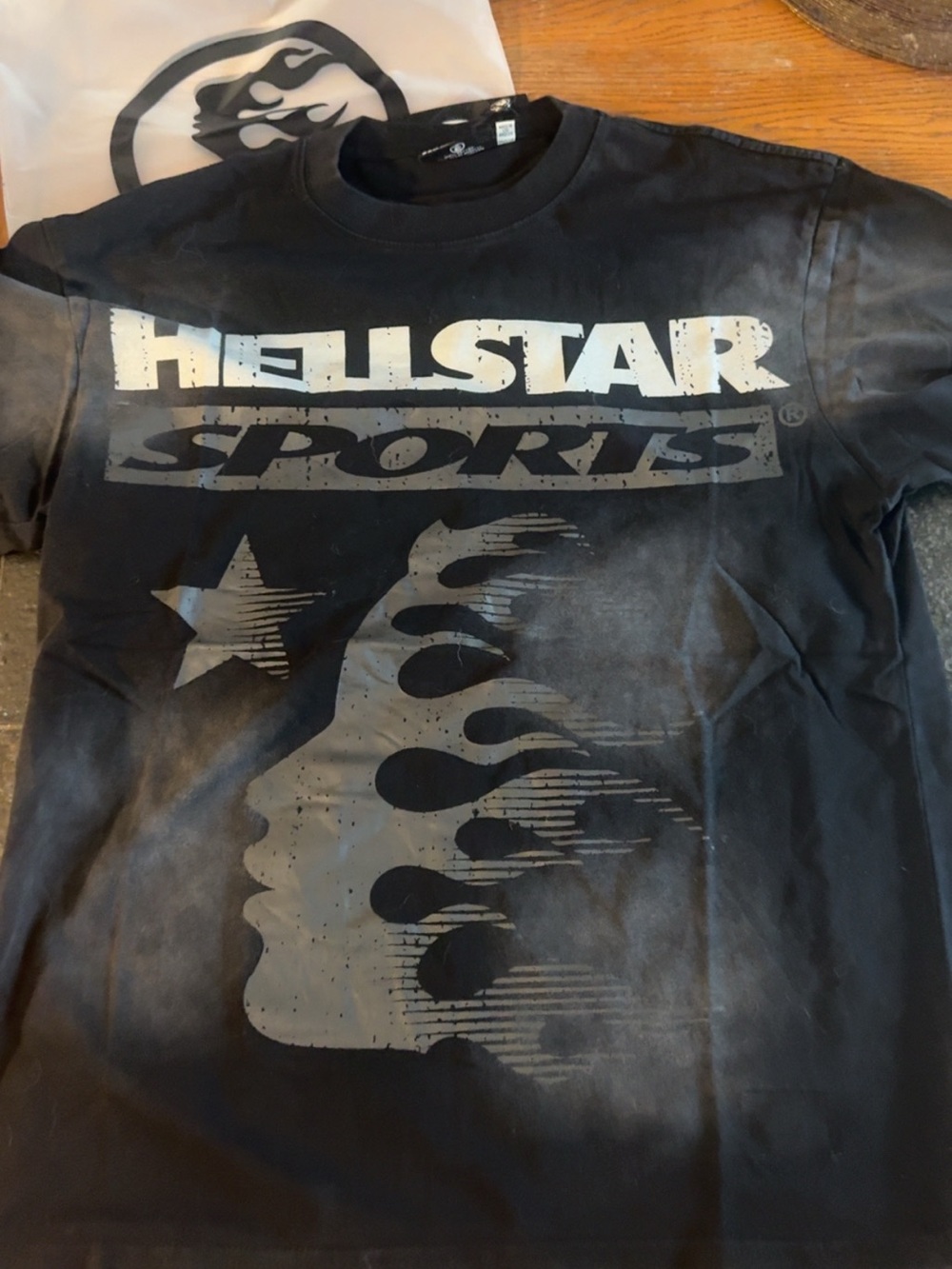Hellstar Sports Men's Black Graphic Short Sleeve Tee